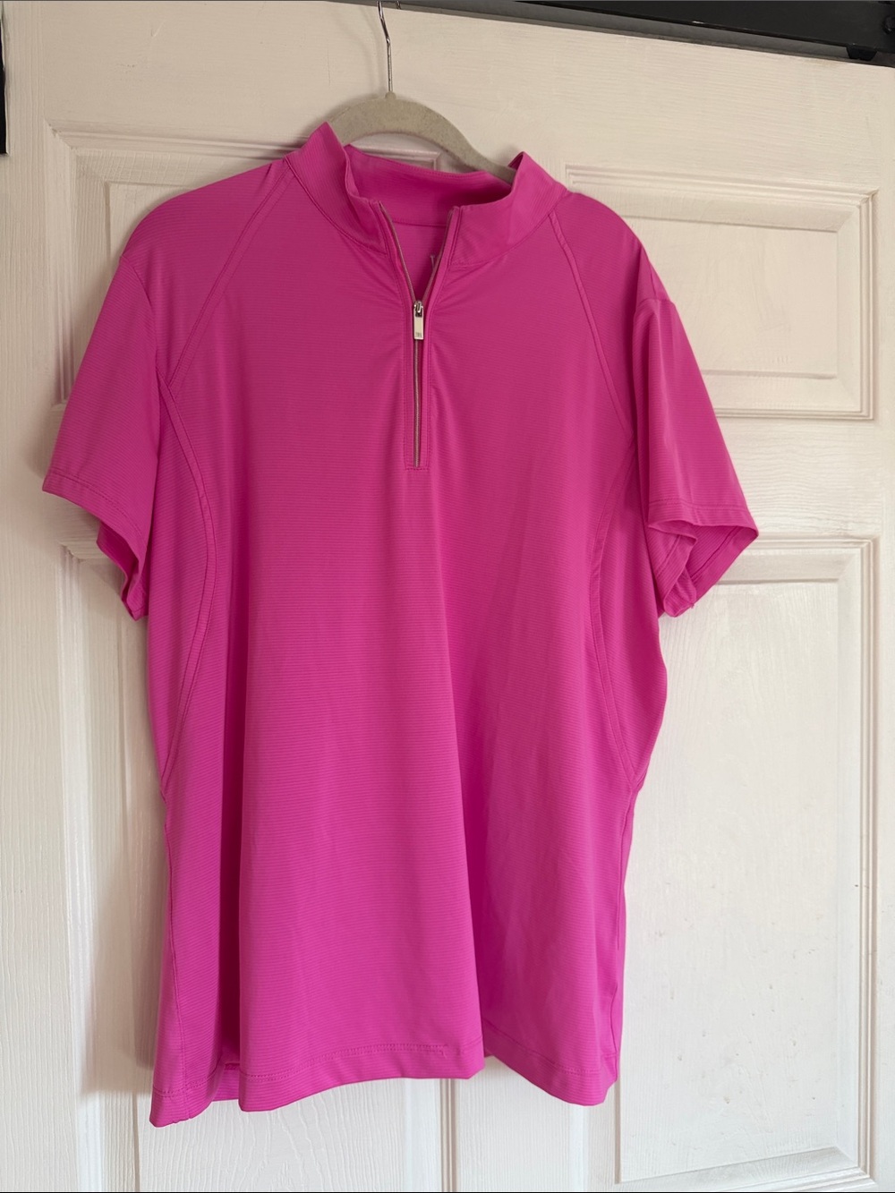 Tail Women's Bright Pink Short Sleeve Zip Mock Neck Top